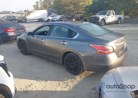 2014 Nissan Altima 2.5 S из США, поврежденный, VIN 1N4AL3AP5EC316837